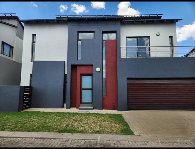 3 BEDROOM HOUSE FOR SALE IN MAROELADAL